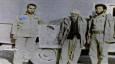 مردی که زمان؛ میان او و مردم، فاصله نینداخت