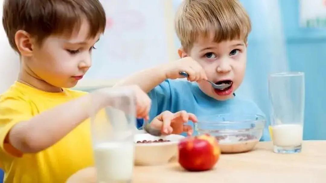 چگونه تشنج کودکان را کنترل کنیم؟
