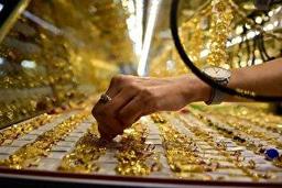 قیمت سکه و طلا در بازار آزاد در ۶ مهرماه ۱۴۰۴