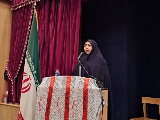 رونمایی از کتاب انوار ایثار در شهرستان آبدانان