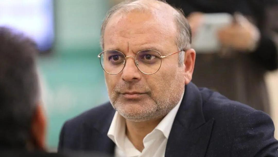 اعتراف صریح سخنگوی فراکسیون ورزش: از پاسخ‌های درویش قانع نشدیم؛ پول بیت‌المال کجاست؟