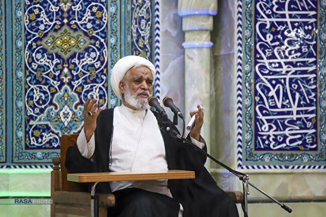 سیدحسن نصرالله با فرهنگ عاشورا و ولایت فقیه، حزب‌الله را به قدرتی بی‌بدیل در منطقه تبدیل کرد