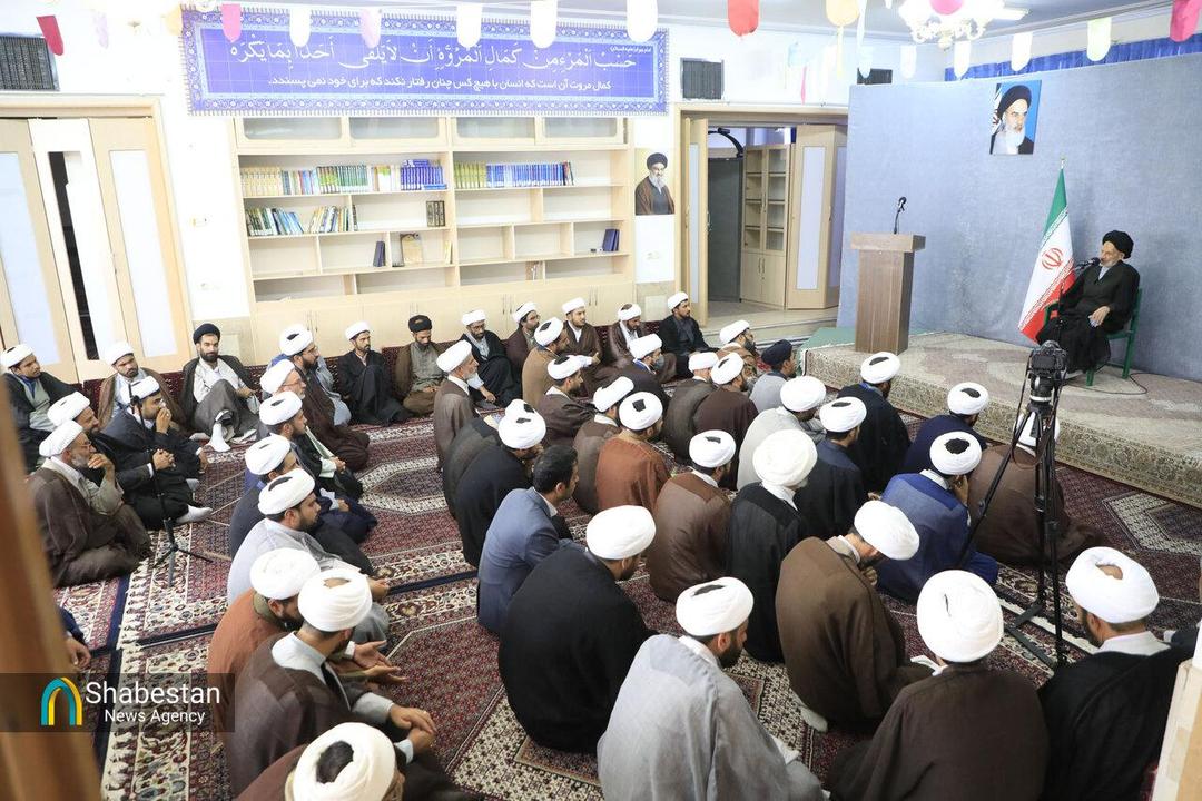 دیدار مبلغین طرح امین با امام جمعه بیرجند