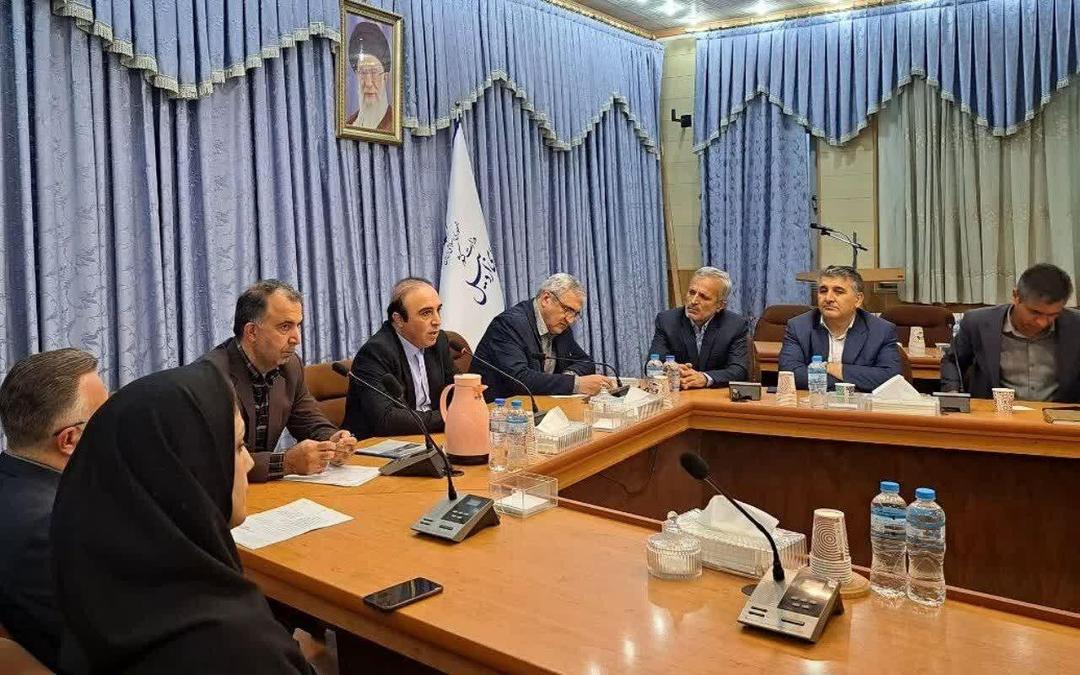 خلیلی: تکمیل زنجیره خدمات و گردشگری اردبیل در دستور کار است