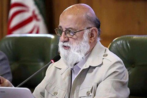 چمران: فکر کردم امروز بسیجی‌ها را بیاوریم و به همه آن‌ها یک ماشه بدهیم تا بچکانند، اما چون سر و صدا داشت و شلوغ می‌شد، زیاد اصرار نکردم