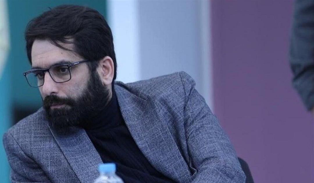 عضو هیئت مدیره پرسپولیس: علی‌آبادی قانع نشد، چون در جلسه نبود!