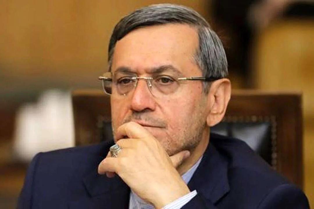نماینده مجلس: در ایران با سرفه طرف مقابل قیمت ارز و طلا بالا می‌رود!