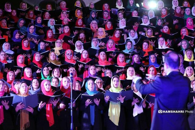 گروه کر مادران تهران