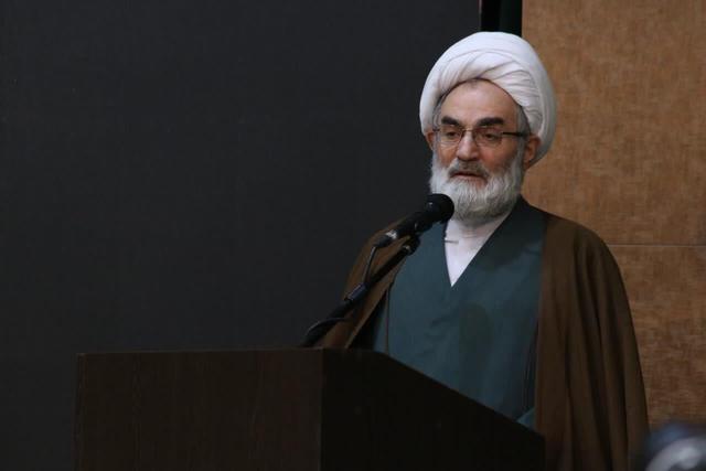 آیت‌الله فلاحتی: دشمن با ترویج بی‌عفتی به‌دنبال رخوت در جامعه است