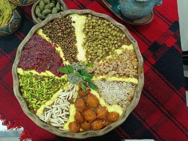 ۱۴ غذا و خوراک سنتی ایران باستان بازآفرینی شد/ غذاهای فوری‌پز جایگزین فست فودها می‌شوند