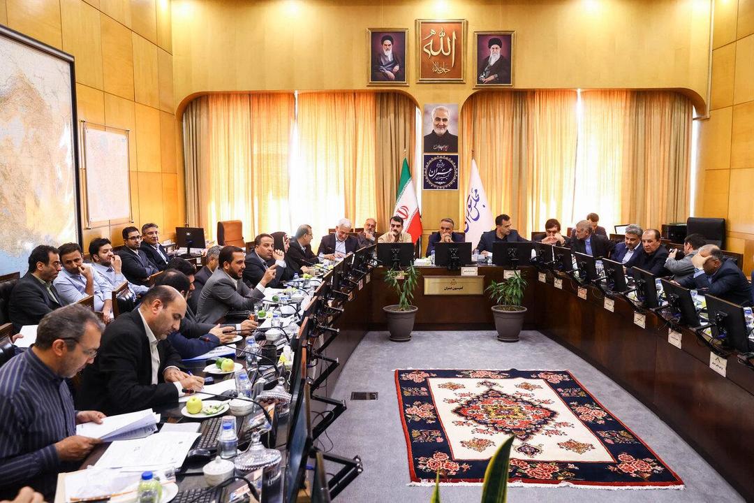 نشست کمیسیون عمران مجلس برای بررسی وضعیت آب و تأمین منابع آن