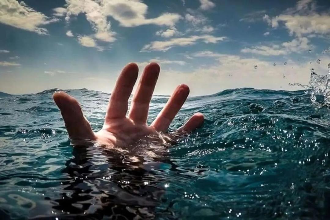 حادثه تلخ در همدان؛ غرق شدن معلم و دانش آموز در سد اکباتان
