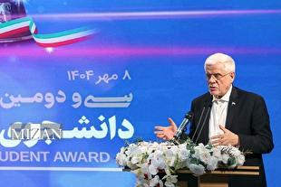 عارف: جنگ ۱۲ روزه وزن‌کشی علم و فناوری بود/ مهاجرت اگر با برگشت به کشور همراه باشد بد نیست