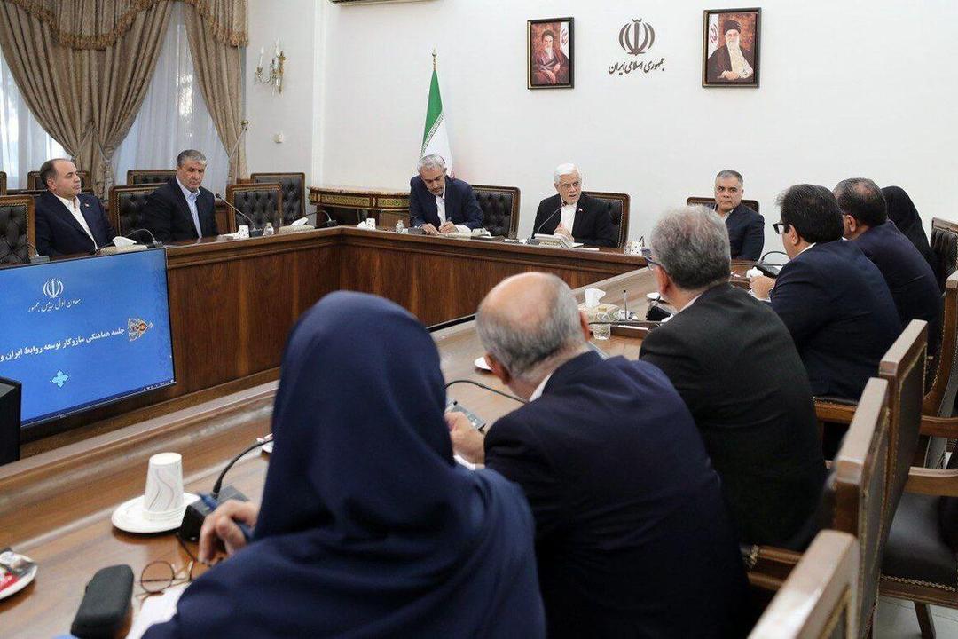 تعمیق روابط با کشورهای همسایه اولویت دولت است