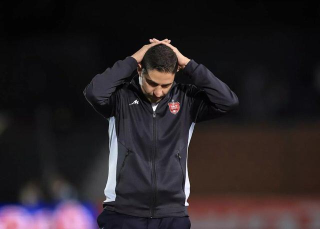 ادعای عجیب پیوس: همین پرسپولیس را به من بدهید قهرمان می‌کنم!