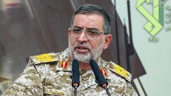 سردار نائینی: جنگ ۸ ساله و ۱۲ روزه، نبردهای نیابتی آمریکا با ایران بود