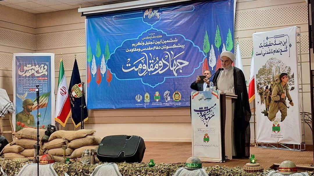 مسئولان از تجربیات پیشکسوتان دفاع مقدس برای خدمت به مردم استفاده کنند