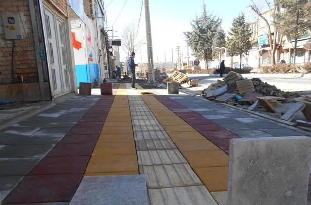 کمتر از ۳۰ درصد معابر تهران متناسب با نیازهای ناشنوایان است