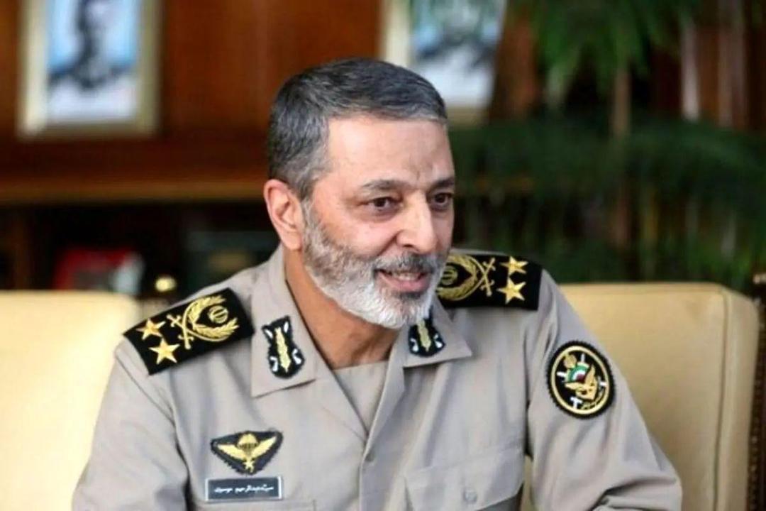 بازدید رئیس ستاد کل نیرو‌های مسلح از یگان‌های نیرو‌ی دریایی ارتش و سپاه/ سرلشکر موسوی: ارتقا‌های خوبی با توجه به تجربیات جنگ ۱۲ روزه انجام شده