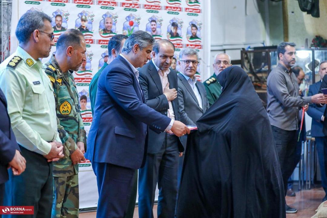 تجلیل از پیشکسوتان و فعالان عرصه جهاد و مقاومت