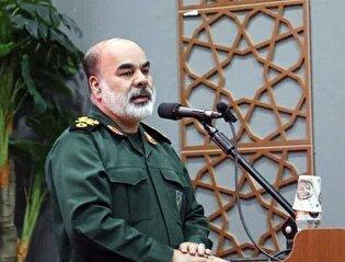 سردار کرمی: باید محکم در مقابل جبهه استکبار بایستیم/ اگر یک سری تجهیزات پیشرفته از دشمن دیدیم نباید عقب بکشیم