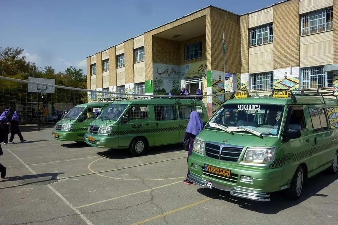 «سرویس دانش آموزی» فقط اتوبوسی در خیابان نیست