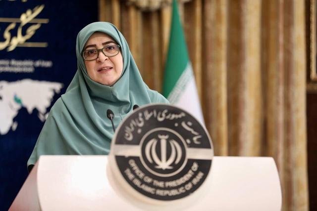 بررسی موضوعات تشویقی نظیر مسکن برای نخبگان علمی و قهرمانان ورزشی