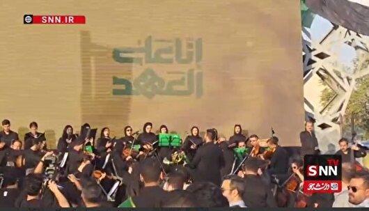 اجرای ارکستر سمفونی سرو در مراسم سالگرد شهید سید حسن نصرالله در میدان آئینی امام حسین(ع) + فیلم