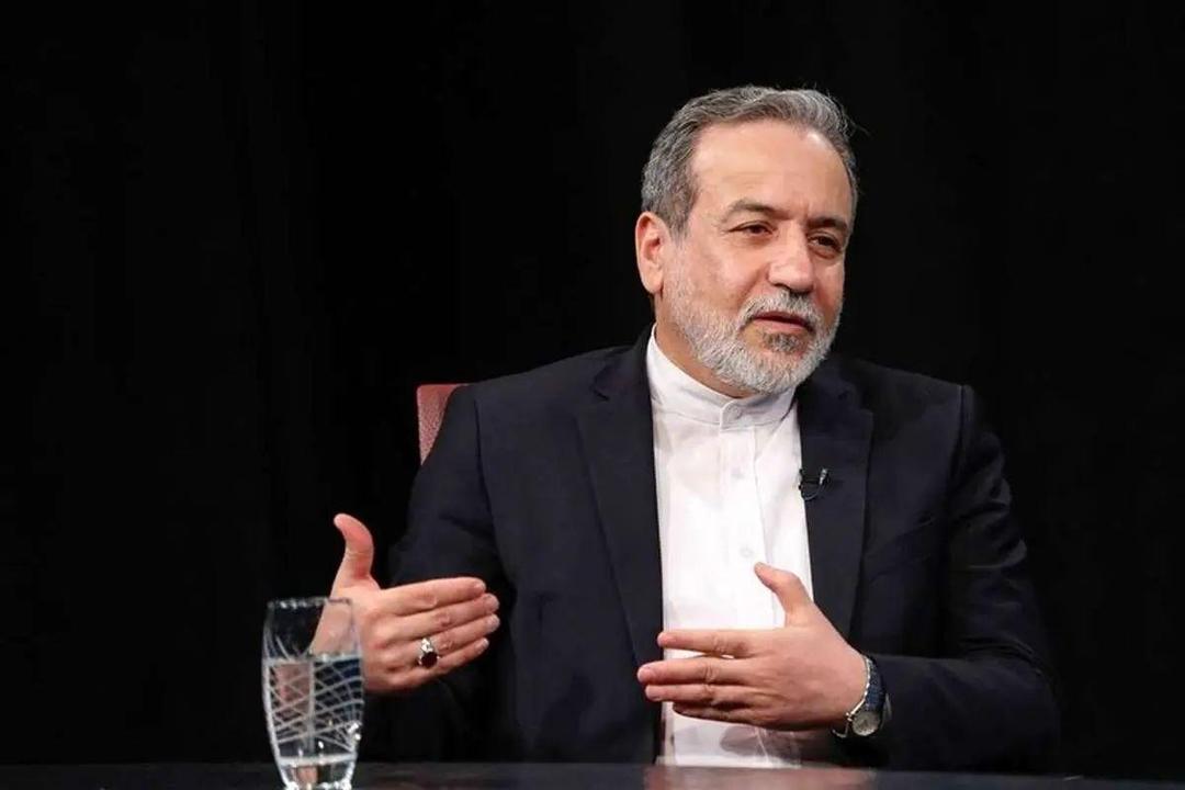 عراقچی: فارغ از هرگونه تغییر احتمالی در وضعیت بین‌المللی به همکاری‌های خود با چین ادامه می‌دهیم