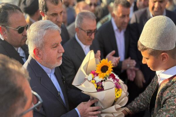 «بلوط‌های خاموش و میراث نیمه‌جان؛ سفر وزیر گردشگری به یاسوج چه دستاوردی جز جشنواره داشت؟»