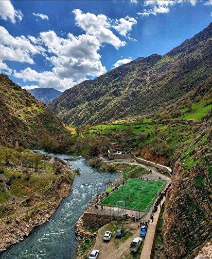 عکس: نمایی بسیار زیبا از روستای «دیوزناو» در کردستان