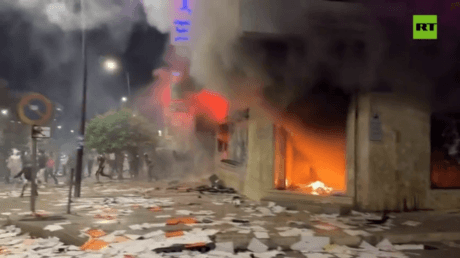 Two killed in Morocco as protests escalate (VIDEO)