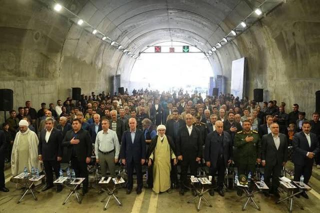 طولانی‌ترین تونل جاده‌ای کرمانشاه افتتاح شد