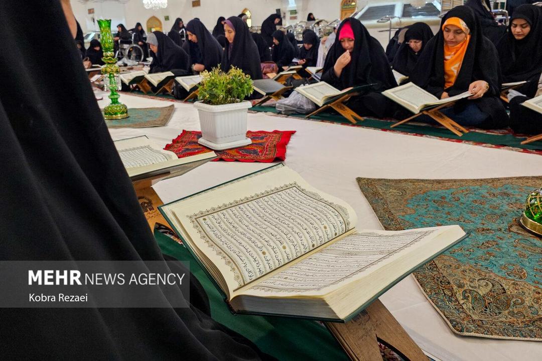 محفل قرآنی «رِجالٌ صَدَقوا» با یادبود شهدای اقتدار در کاشان برگزار شد