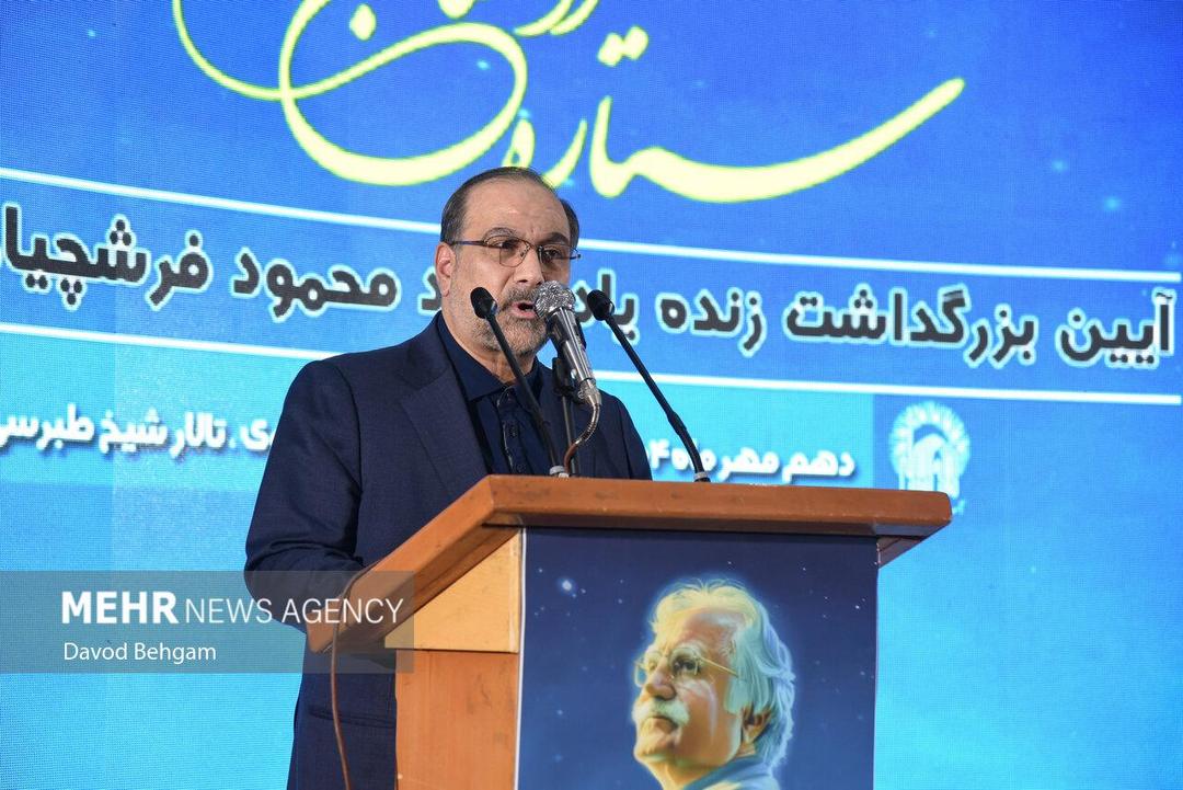 مخبر: لزوم توجه ویژه به توسعه آموزش و پژوهش در هنر نگارگری ایرانی