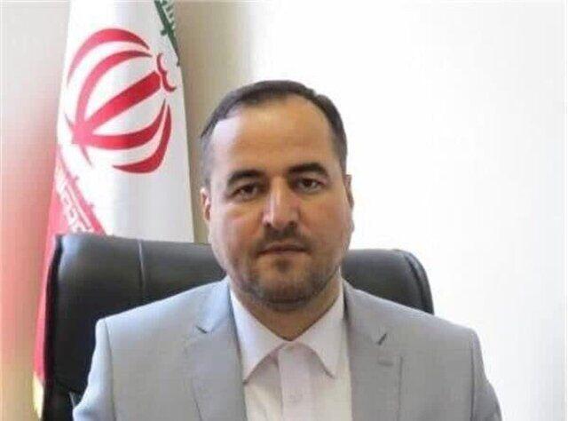 هشدار فرماندار اراک به سودجویان بازار؛ برخورد قاطع با گران‌فروشی، کم‌فروشی و احتکار