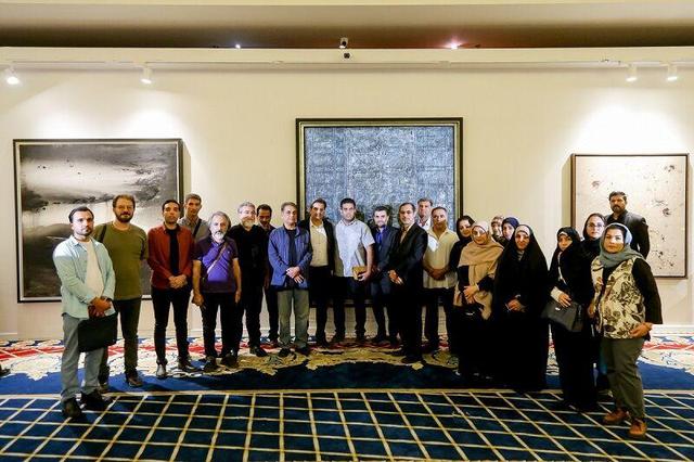 هنرمندان قمی از بیست‌وچهارمین حراج تهران بازدید کردند