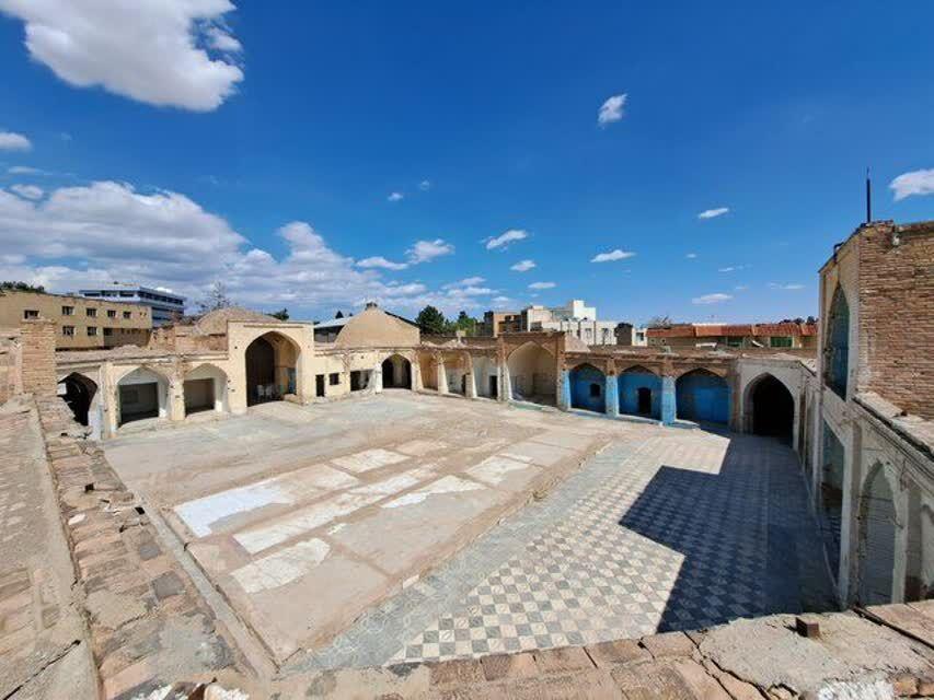 بهره‌گیری از کاروانسرای شاه‌عباسی به‌عنوان محور زیست شبانه سمنان