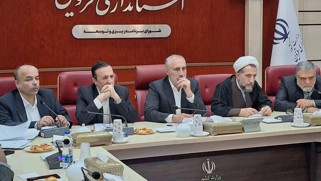 شاخص های اجتماعی، فرهنگی و آموزشی در قزوین نگران کننده است و باید ارتقا یابد