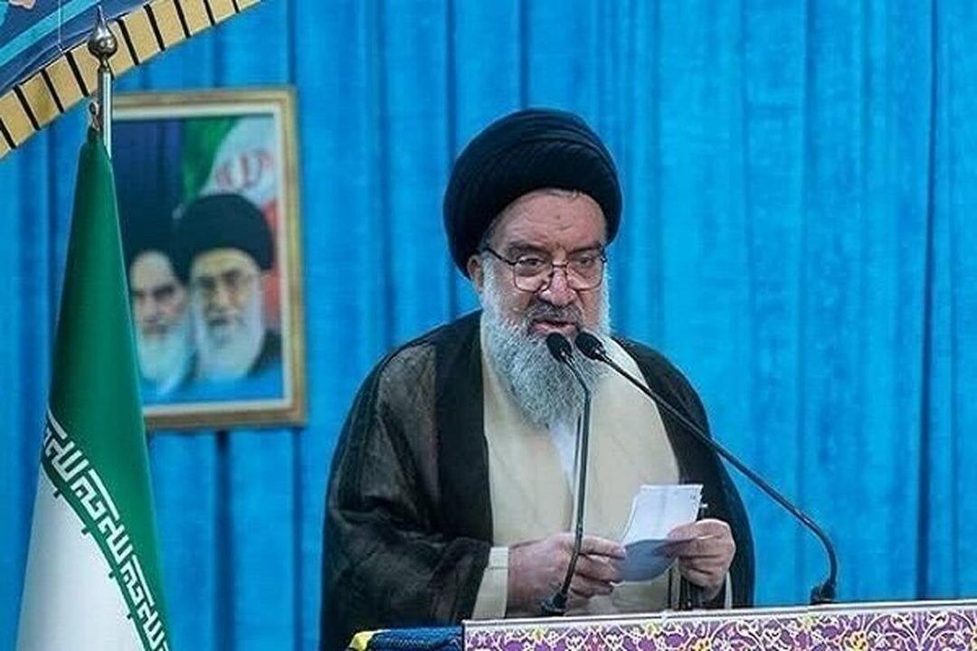 بگویند اصلا غنی‌سازی نداشته باشید، زور است و ایران ذلت نمی‌پذیرد