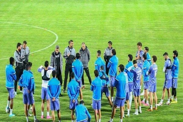 عاشوری: درگیری خاصی بین من و کاپیتان پرسپولیس رخ نداد