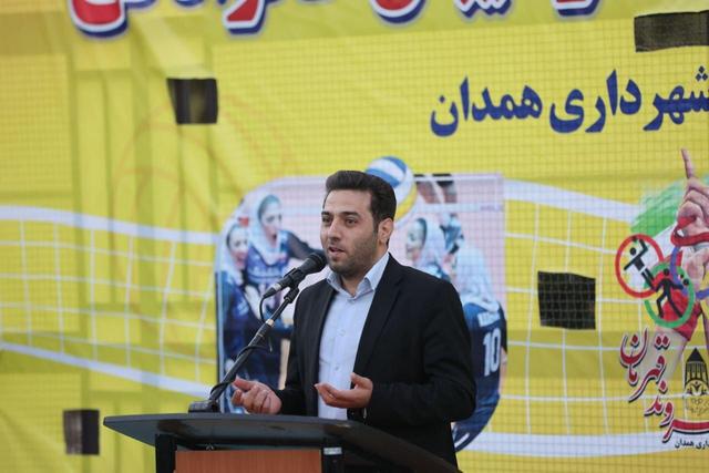 همدان پیشگام اجرای طرح ملی والیبال خانوادگی