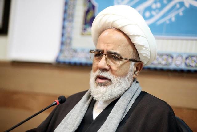 امام جمعه کرمانشاه: تفکر مهدوی افق روشن جامعه را ترسیم می‌کند