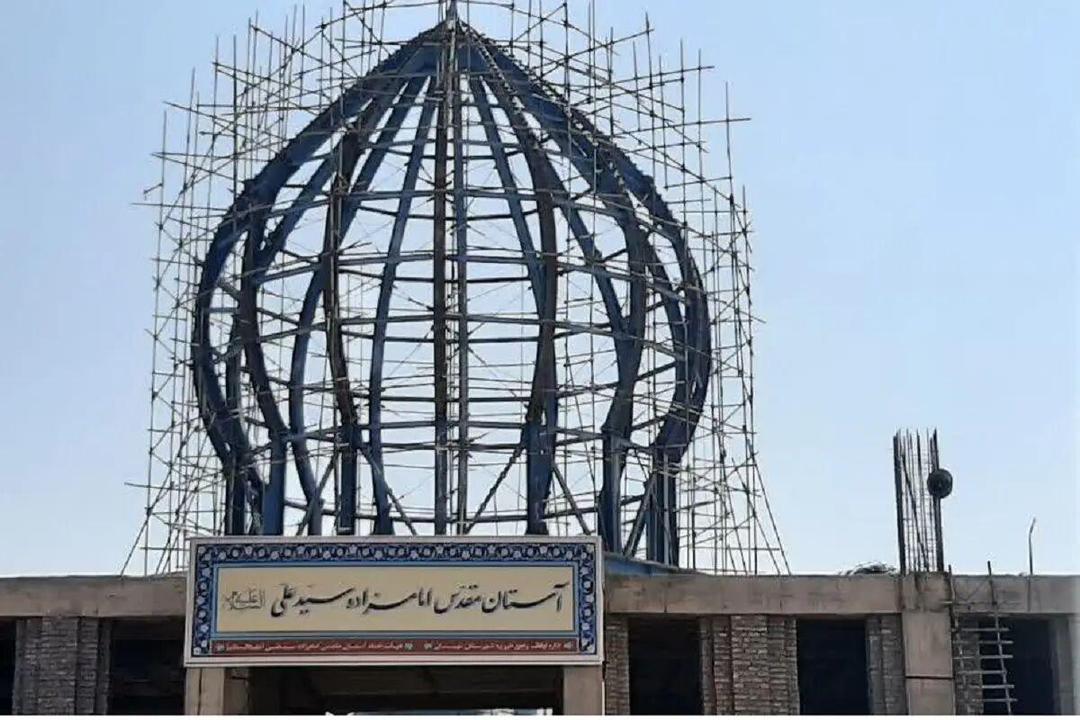 «نذر کاشی»؛ پیوند قلب‌ها با گنبد امامزاده سید علی