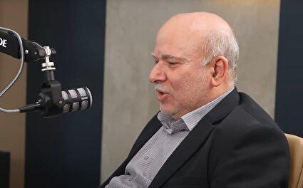 ویدیو / علی فکری، دیپلمات سابق و معاون وزیر اقتصاد در دوره ابراهیم رئیسی: ایران، چینی ها را در میادین نفتی وارد کرد، ولی در ادامه اخراجشان کرد؛ آیا ما باید بگوییم اکنون که با عربستان در پتروشیمی کار می‌کند ولی از پروژه‌های پتروشیمی ما بیرون رفته به دلیل این است که او اهمیت بیشتری دارد؟ نه اینطور نیست / روابط دوجانبه ناشی از اراده دو طرف است
