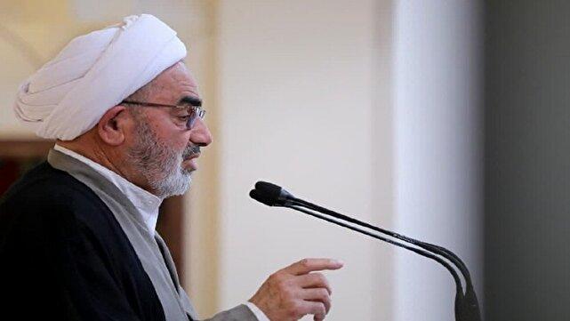 با همدلی و اعتماد به توان داخلی می توان بر تحریم ها غلبه کرد