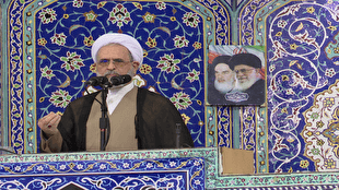 هشدار امام جمعه قم نسبت به جنگ صلیبی نوین