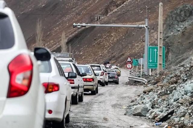 محدودیت‌های ترافیکی روز جمعه در محورهای شمالی کشور اعلام شد