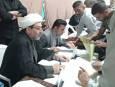 میز خدمت دادگستری خوزستان در نماز جمعه اهواز برگزار شد