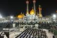 آیین شمع‌گردانی خادمان در شام رحلت حضرت معصومه(س) آغاز شد